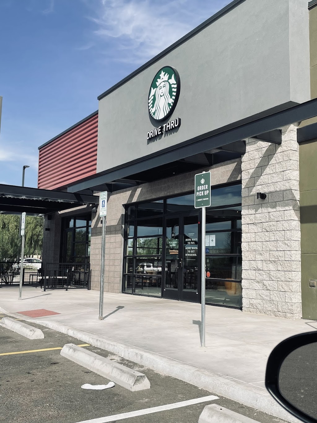 Starbucks | cafe | 1312 S Sossaman Rd, Mesa, AZ 85209, USA | 4808856530 OR +1 480-885-6530