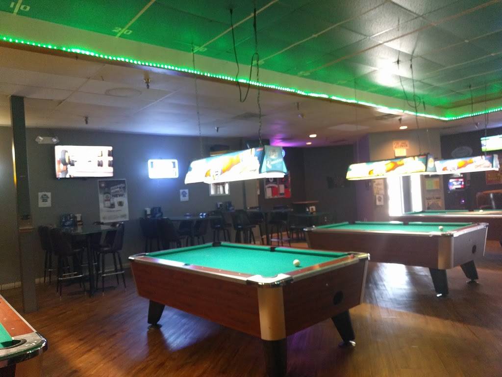 Alehouse Grill | restaurant | 1234 N Main St, Bowling Green, OH 43402, USA | 4193520020 OR +1 419-352-0020