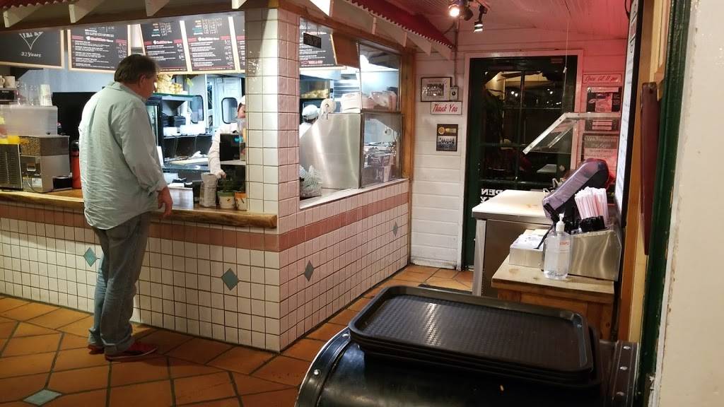 Poquito Mas | restaurant | 2635 W Olive Ave, Burbank, CA 91505, USA | 8185632252 OR +1 818-563-2252