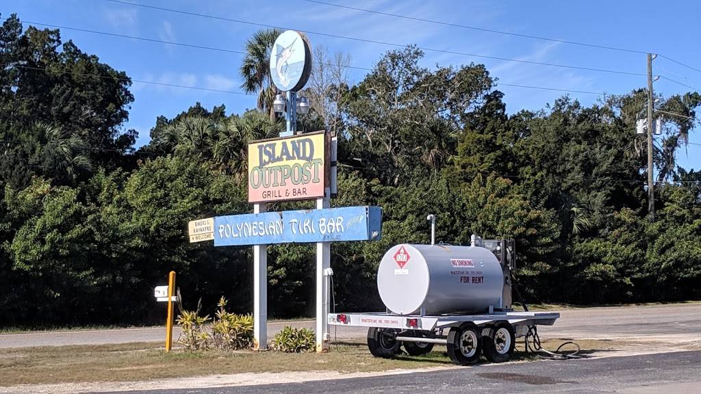 Island Outpost | restaurant | 14231 W Ozello Trail, Crystal River, FL 34429, USA | 3527951880 OR +1 352-795-1880