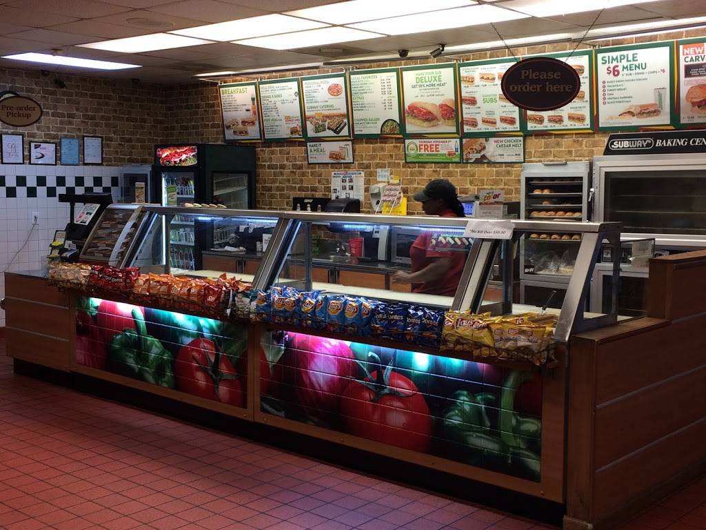 Subway | restaurant | 7628 Mobile Hwy, Hope Hull, AL 36043, USA | 3342813488 OR +1 334-281-3488