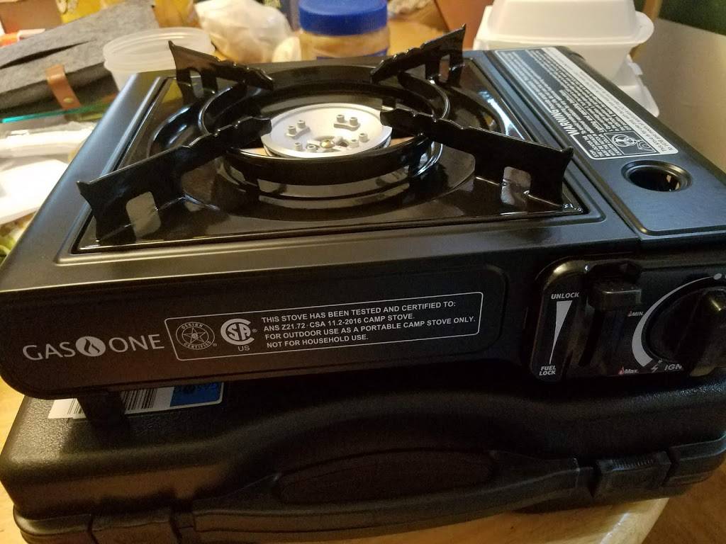 Freddies Restaurant | restaurant | 353 Totowa Ave, Paterson, NJ 07502, USA | 8622573492 OR +1 862-257-3492