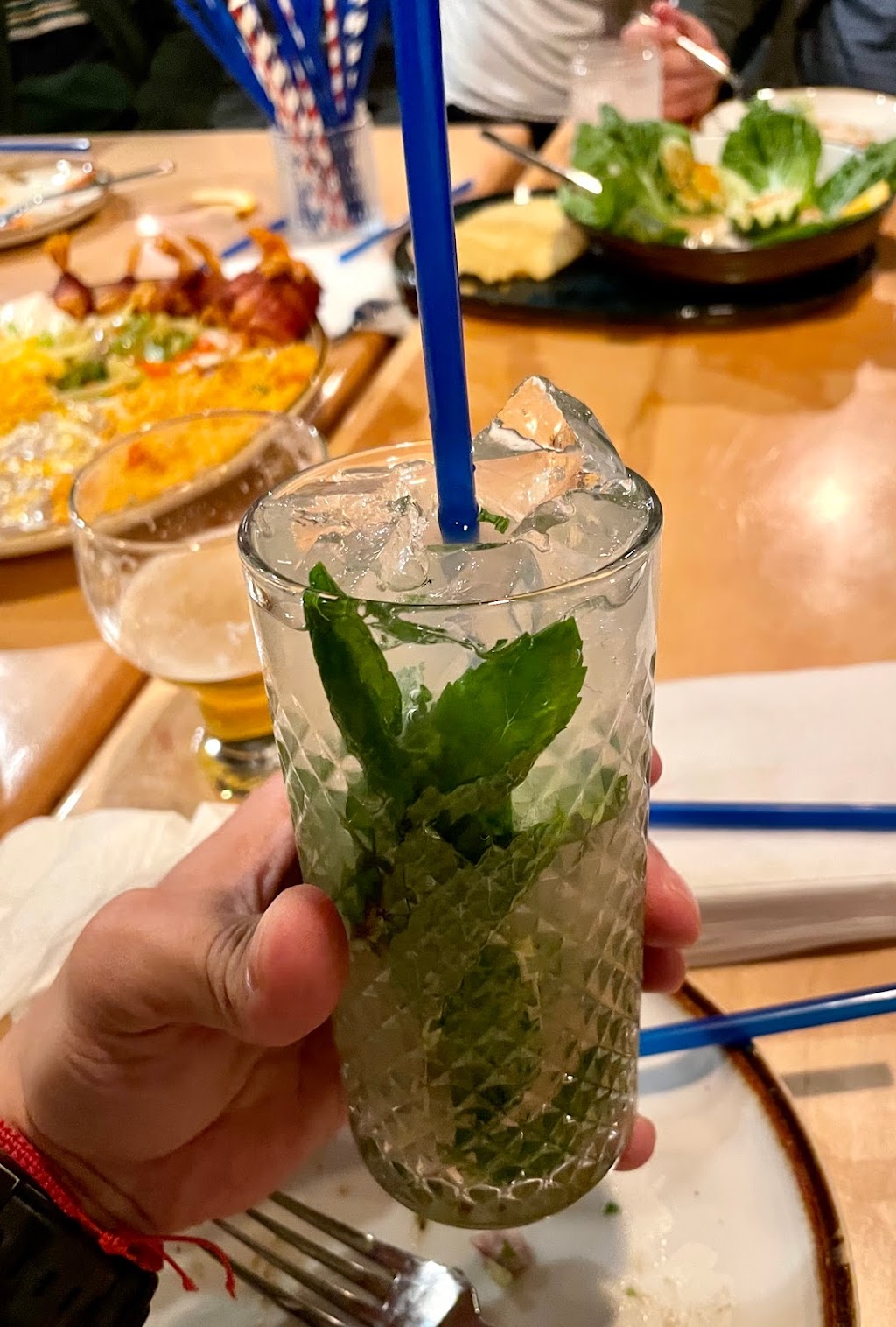 Las Margaritas Bar & Grill | restaurant | 1361 Center Dr Suite 106, Medford, OR 97501, USA | 5416228622 OR +1 541-622-8622