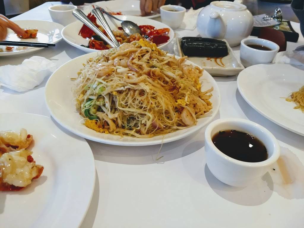 Cinnamon Tree Chinese Cuisine | restaurant | 708 Franklin St, Oakland, CA 94607, USA | 5102518800 OR +1 510-251-8800