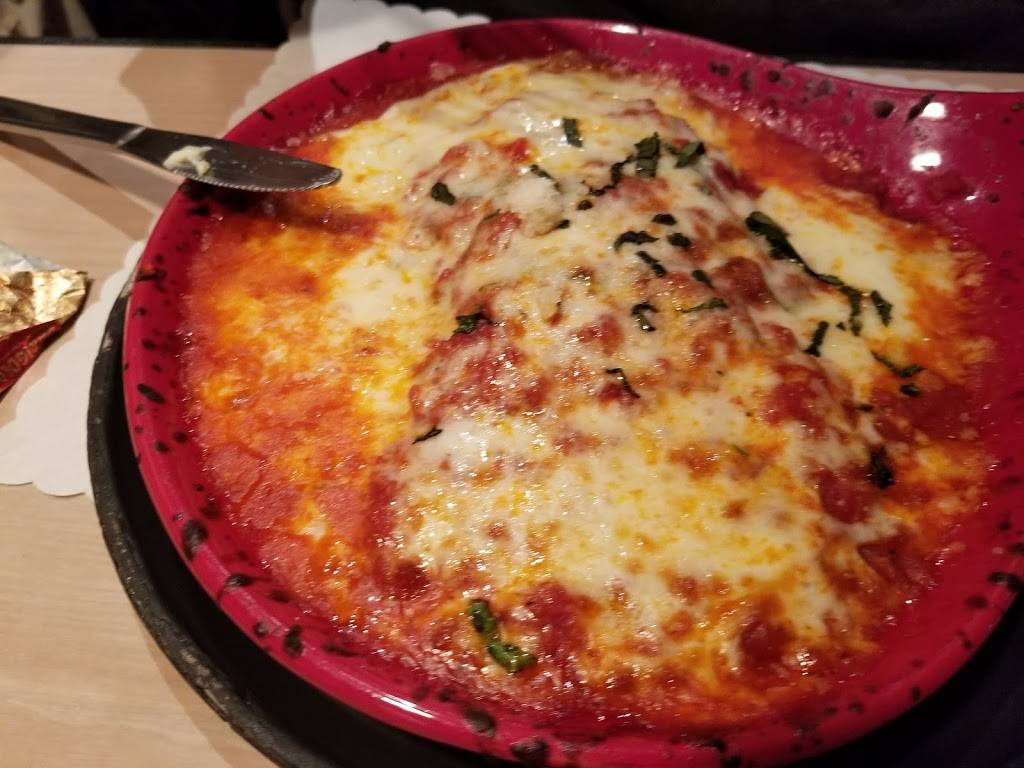 Chi-Chis Pizza | restaurant | 5145 E Los Angeles Ave, Simi Valley, CA 93063, USA | 8055263393 OR +1 805-526-3393