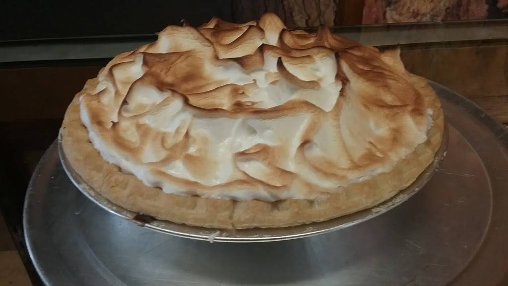 Gold Diggers Family Diner | restaurant | 19054 S. Main Street, Metamora, IN 47030, USA | 8122124123 OR +1 812-212-4123