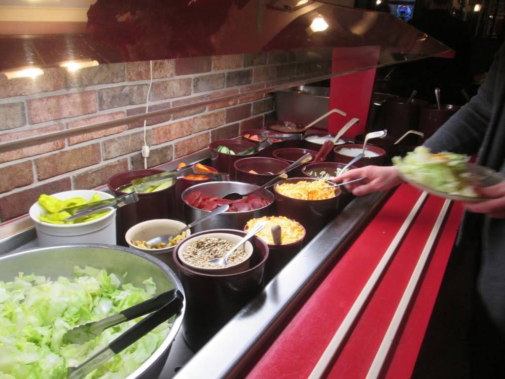 The Bridge Restaurant & Lounge | restaurant | 31 Locust St, Dubuque, IA 52001, USA | 5635577280 OR +1 563-557-7280