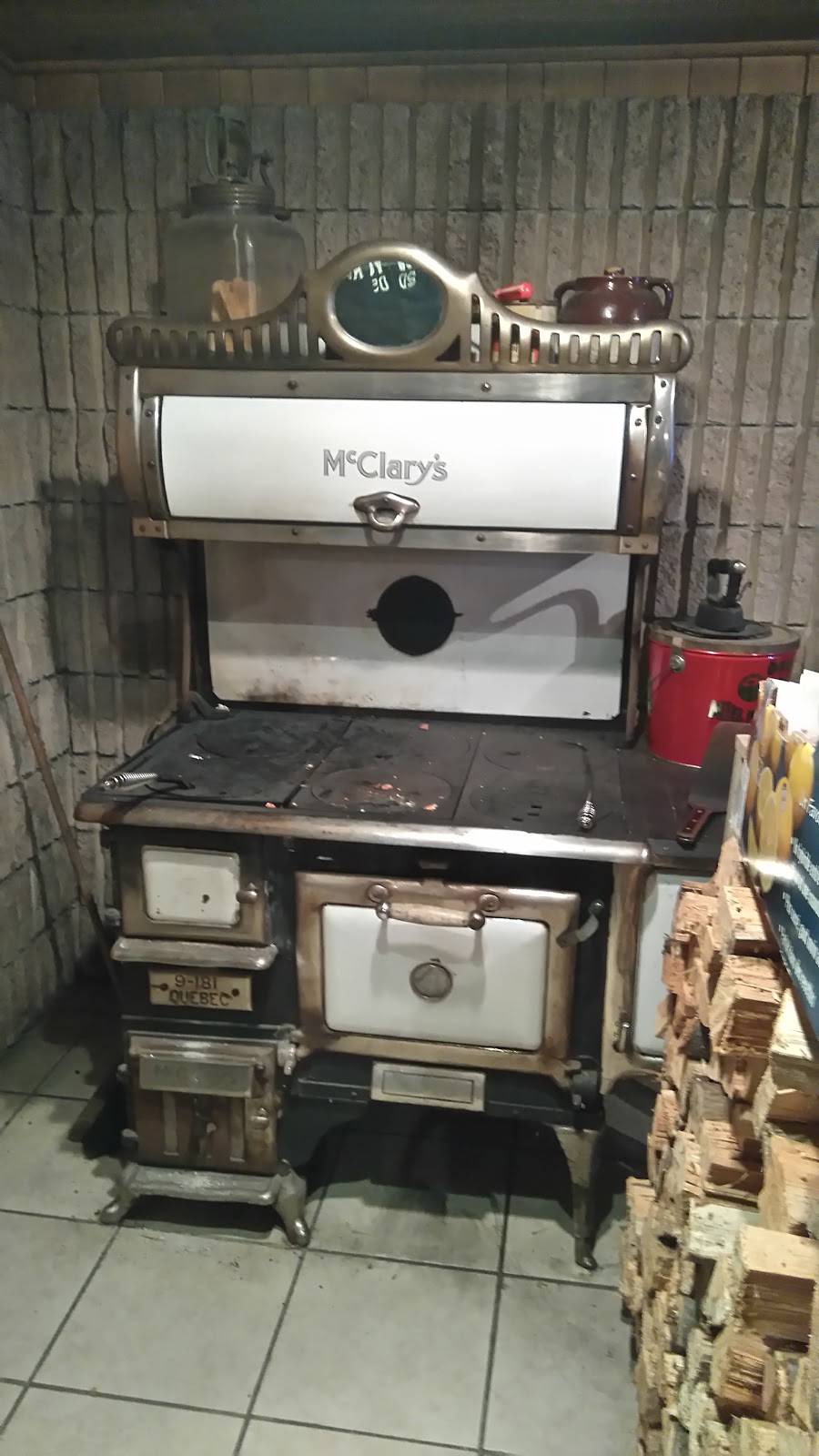 Sucrerie dAntan | restaurant | 2150 Avenue Bédard, Saint-Lazare, QC J7T 2E5, Canada | 4504559805 OR +1 450-455-9805