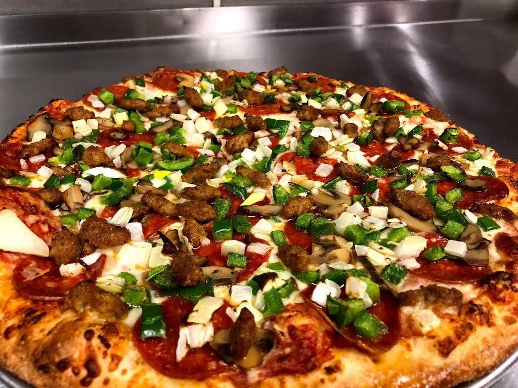 Foxs Pizza Den | restaurant | 511 Main St, Clarion, PA 16214, USA | 8142267777 OR +1 814-226-7777