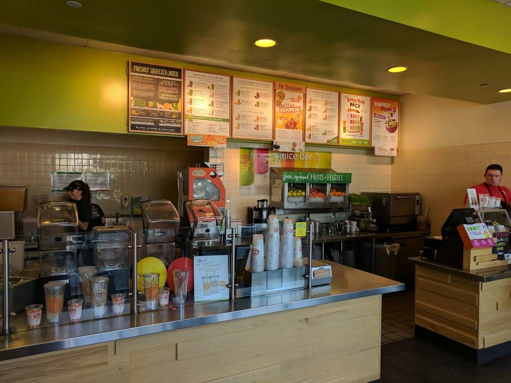 Jamba Juice Woodland Hills | restaurant | 21915 Ventura Blvd, Woodland Hills, CA 91364, USA | 8188882582 OR +1 818-888-2582