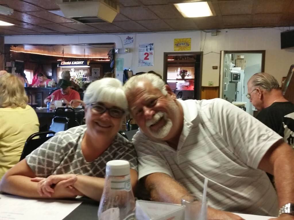 Lakeport Inn | restaurant | 1859 NY-31, Chittenango, NY 13037, USA | 3156337088 OR +1 315-633-7088