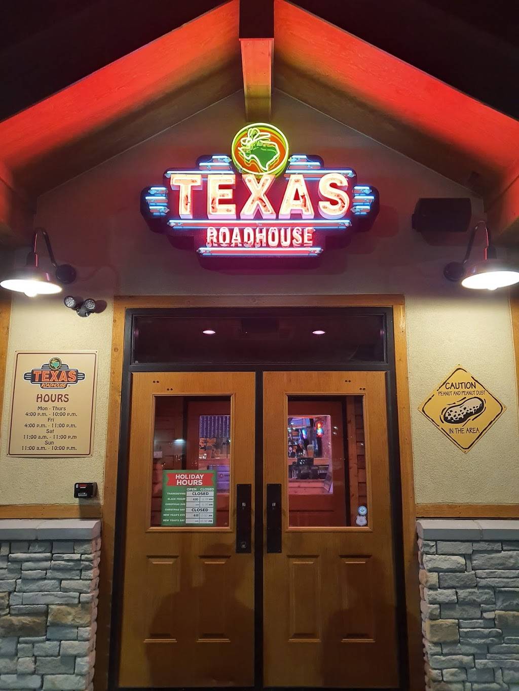 Texas Roadhouse | restaurant | 1380 E Craig Rd, North Las Vegas, NV 89081, USA | 7026641522 OR +1 702-664-1522