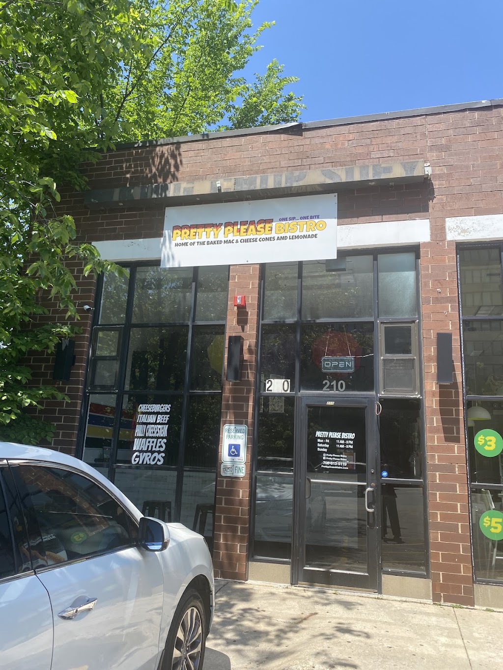 Pretty Please Bistro | restaurant | 210 Lake St, Oak Park, IL 60302, USA | 7085564009 OR +1 708-556-4009
