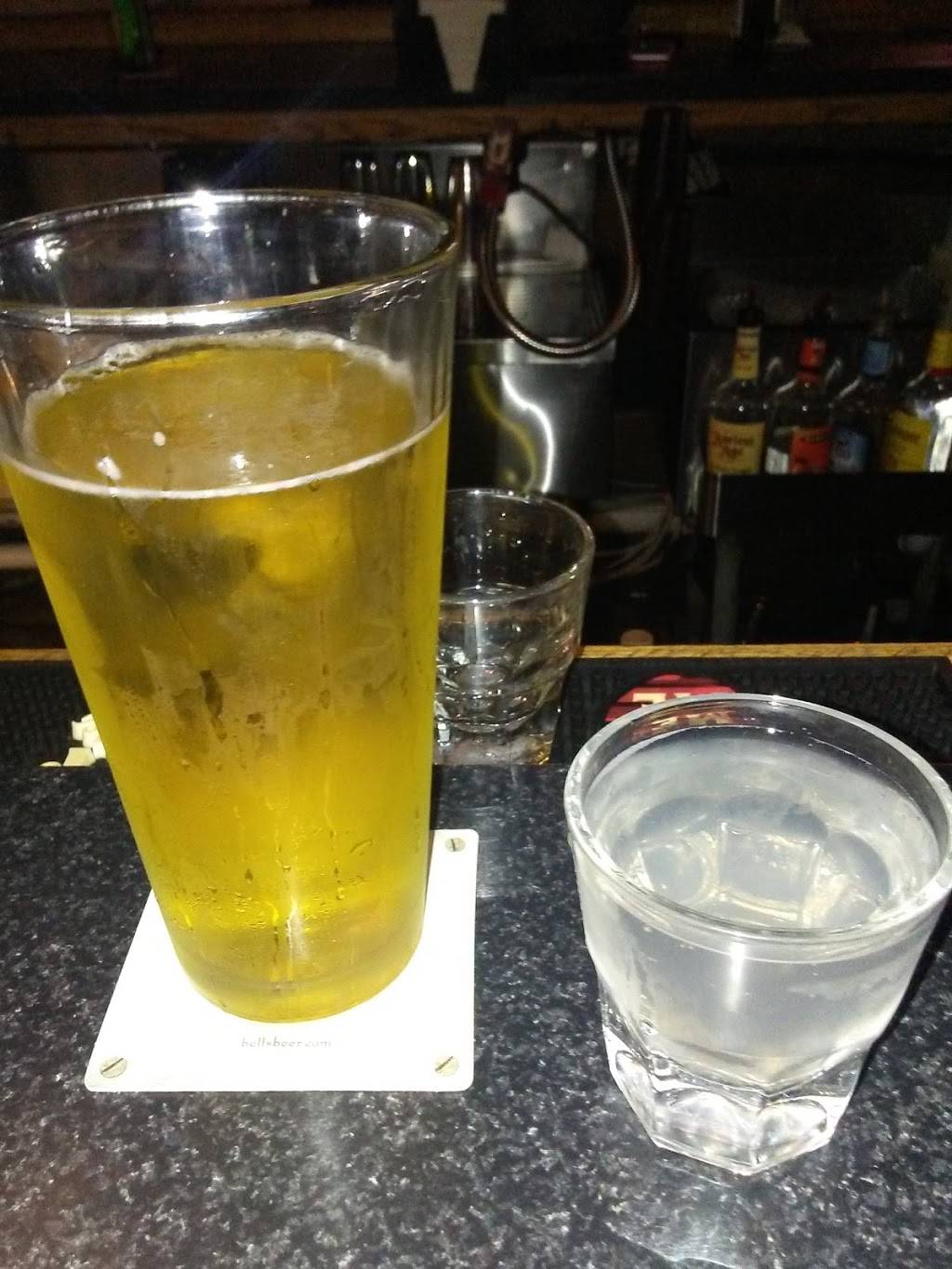 Oscars Bar & Grill | restaurant | 320 N Dixie Dr, Vandalia, OH 45377, USA | 9378908655 OR +1 937-890-8655