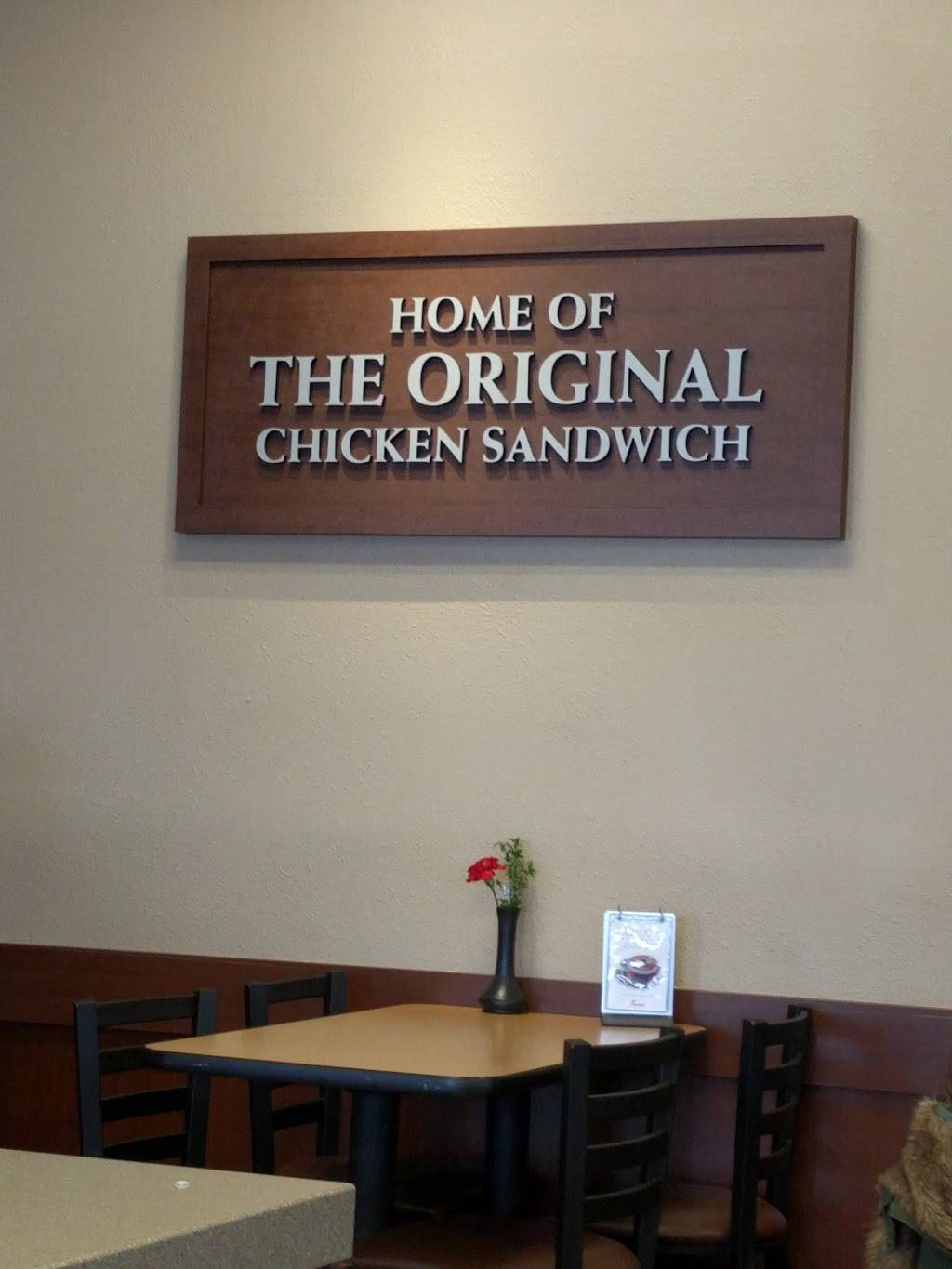 Chick-fil-A | restaurant | 11494 S, District Dr, South Jordan, UT 84095, USA | 8017272697 OR +1 801-727-2697