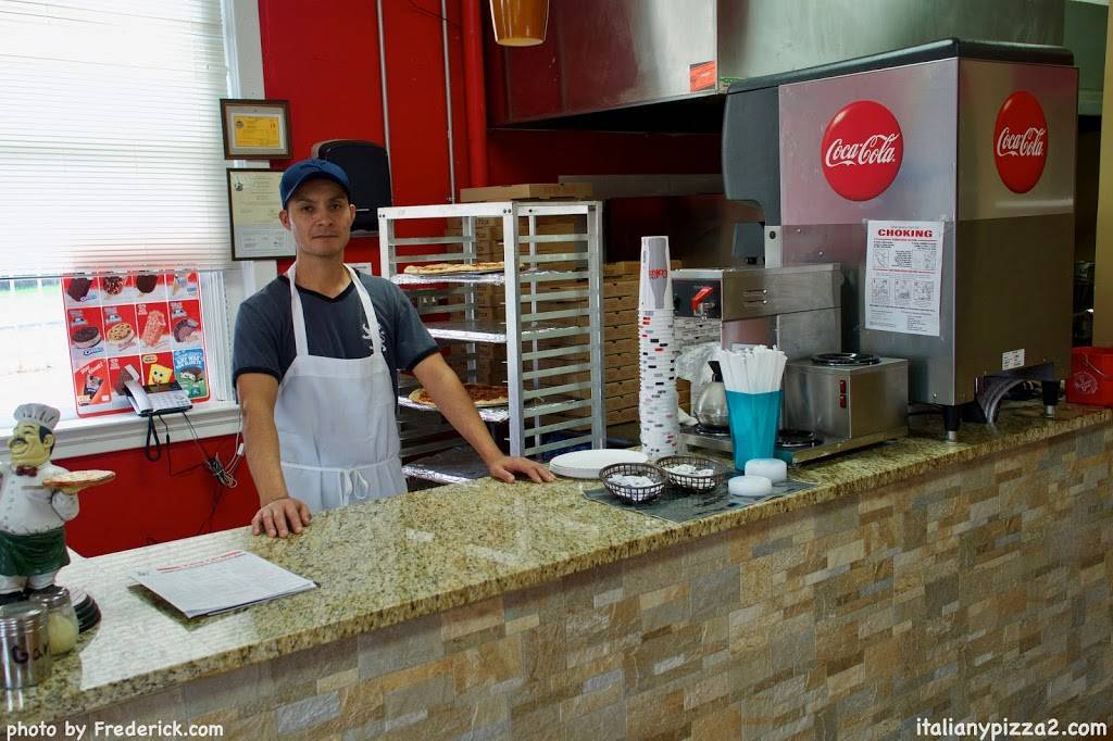 Italia New York Pizza 2 - Adamstown | restaurant | 5549 Mountville Rd, Adamstown, MD 21710, USA | 3018743600 OR +1 301-874-3600