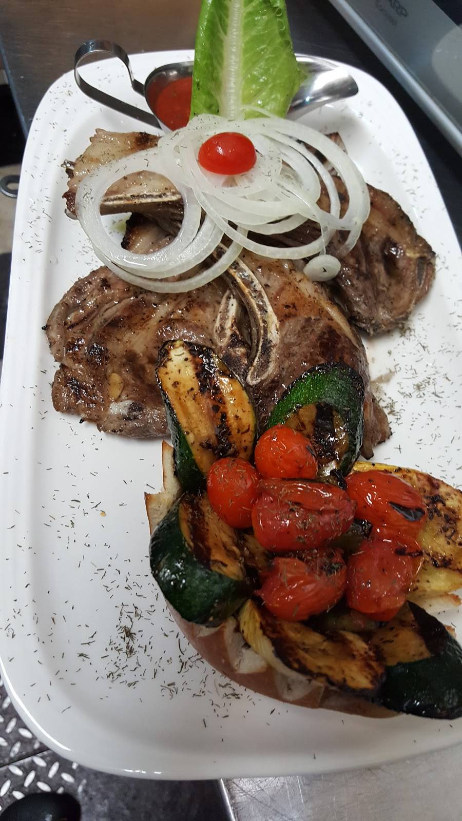 La Briyut | restaurant | 811 Kings Hwy, Brooklyn, NY 11223, USA | 3477077007 OR +1 347-707-7007