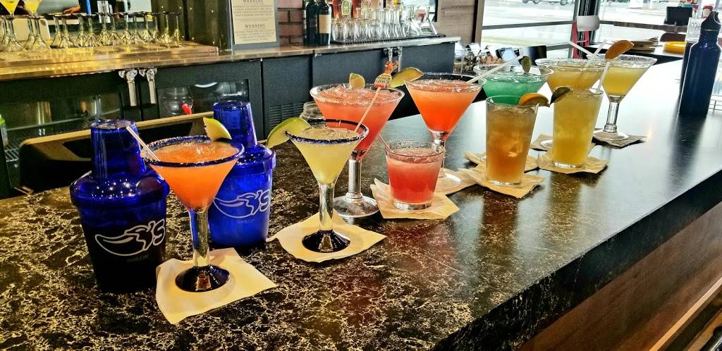 Chilis Grill & Bar | restaurant | 1156 N Canyon Creek Pkwy, Spanish Fork, UT 84660, USA | 8019978446 OR +1 801-997-8446