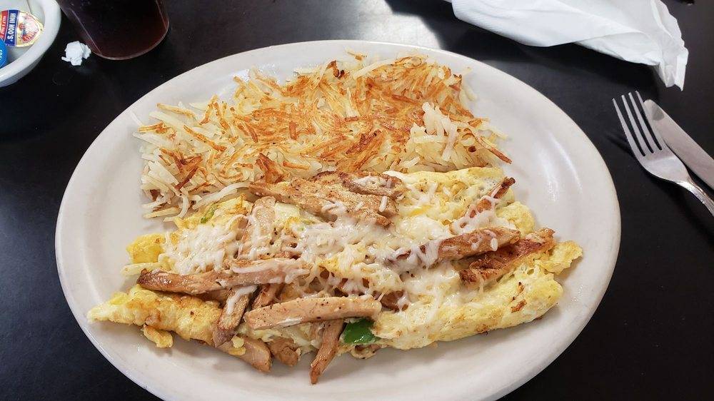 Lily’s Cafe | restaurant | 107 N Butler Dr, Allen, TX 75013, USA | 4693931195 OR +1 469-393-1195