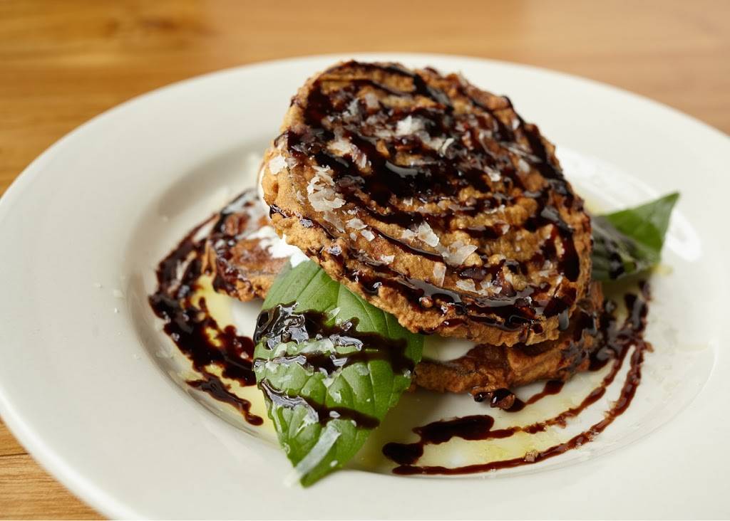 Naked Dog | restaurant | 47 Java St, Brooklyn, NY 11222, USA | 9293378096 OR +1 929-337-8096