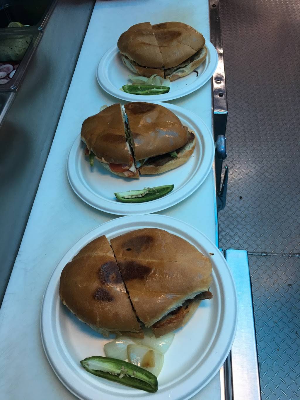 Tomys Kitchen | restaurant | 239 W El Camino Real, Mountain View, CA 94040, USA | 6503914647 OR +1 650-391-4647