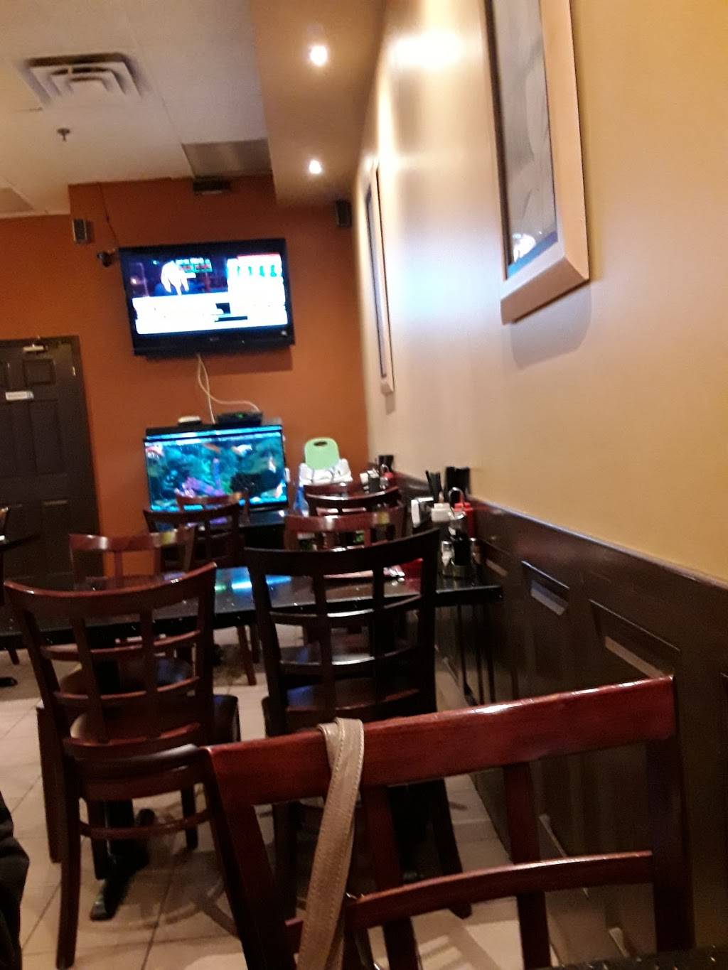 Com Pho Asia | restaurant | 16635 Yonge St, Newmarket, ON L3X 1W4, Canada | 9058309626 OR +1 905-830-9626