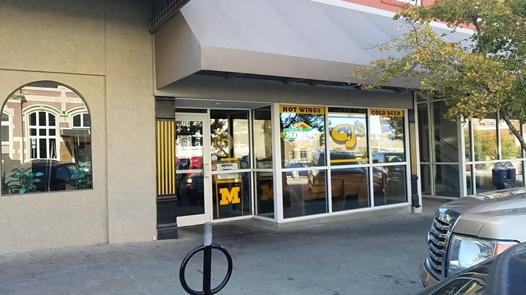 CJs In Tiger Country | restaurant | 704 E Broadway, Columbia, MO 65201, USA | 5734427777 OR +1 573-442-7777