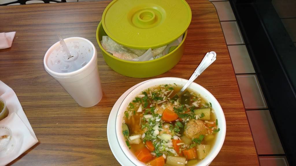 El Rancho Grande Taco Shop 2 | restaurant | 12424 Hesperia Rd # 6, Victorville, CA 92395, USA | 7602416411 OR +1 760-241-6411