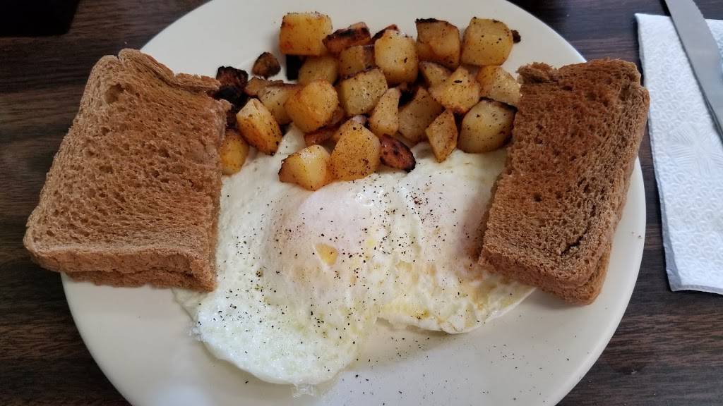 Donats Place | restaurant | 163 Kilvert St, Warwick, RI 02886, USA | 4017371719 OR +1 401-737-1719