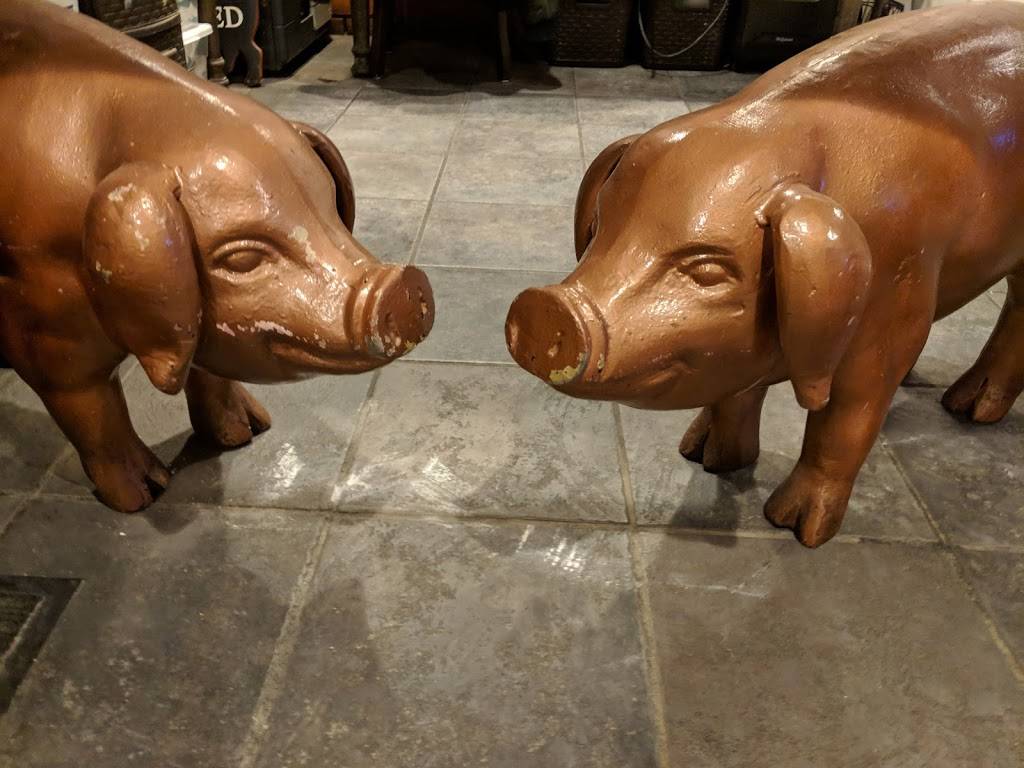 Barry Dyngles Pub | restaurant | 1601 S Raccoon Rd, Youngstown, OH 44515, USA | 3302594788 OR +1 330-259-4788