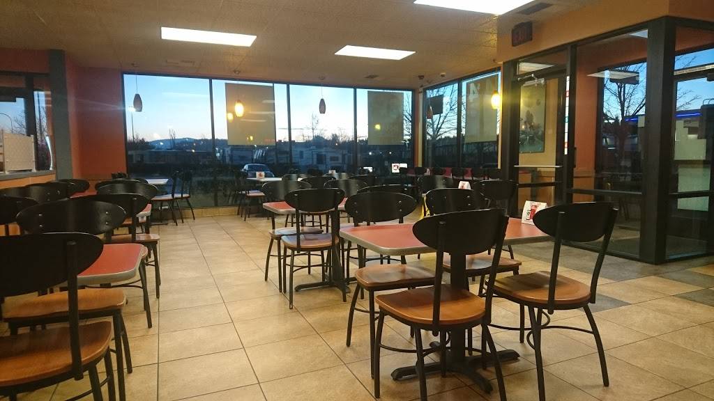 Jack in the Box | restaurant | 2602 NE 238th Dr, Wood Village, OR 97060, USA | 5036661282 OR +1 503-666-1282