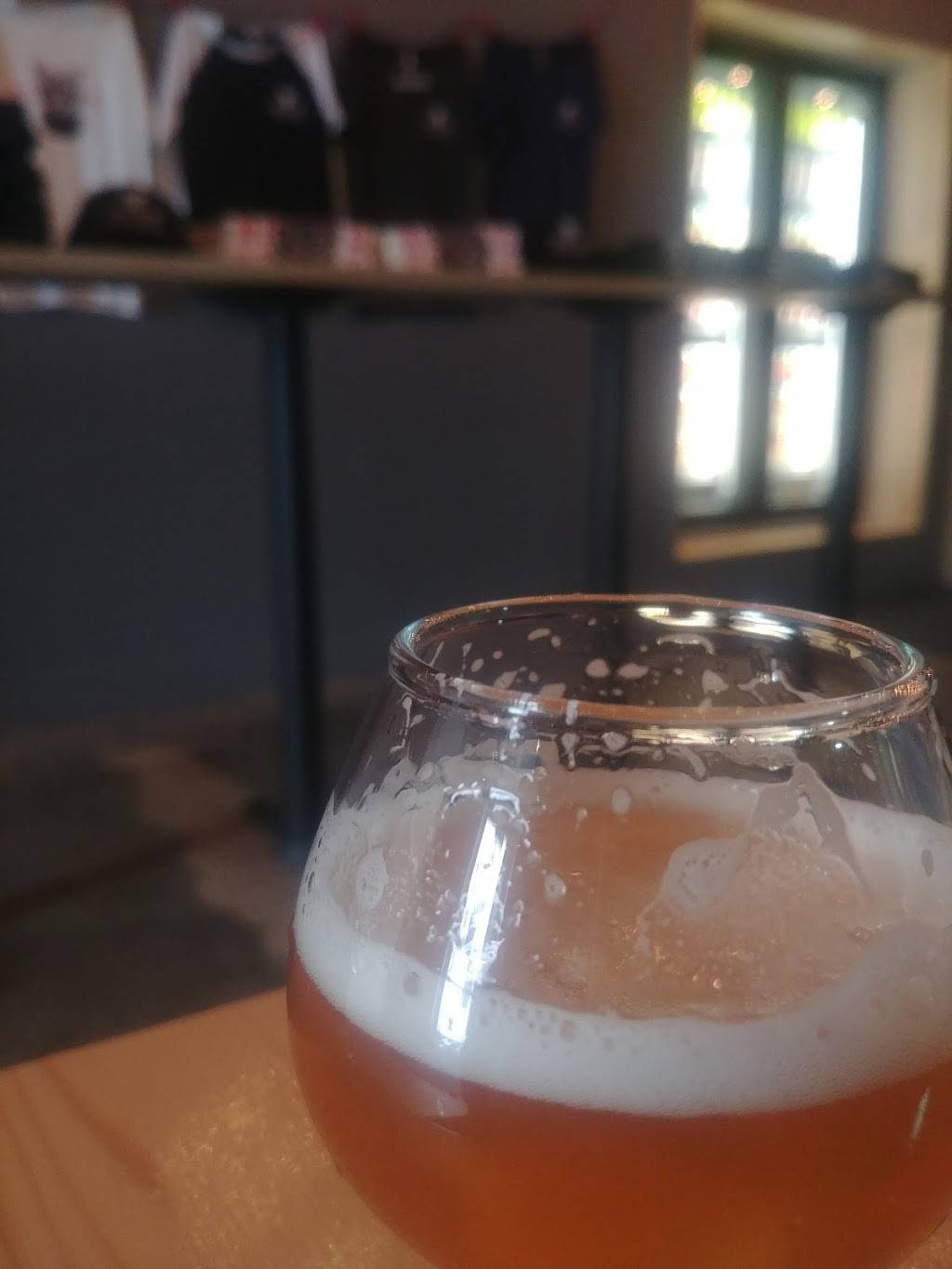 Noctem Artisans Brasseurs - Brasserie St-Malo | restaurant | 1095 Rue Vincent-Massey suite 8, Québec, QC G1N 1N2, Canada | 4187042428 OR +1 418-704-2428