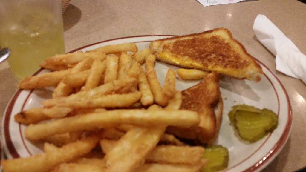 Osseo Family Restaurant | restaurant | 12613 Gunderson Rd, Osseo, WI 54758, USA | 7155972194 OR +1 715-597-2194