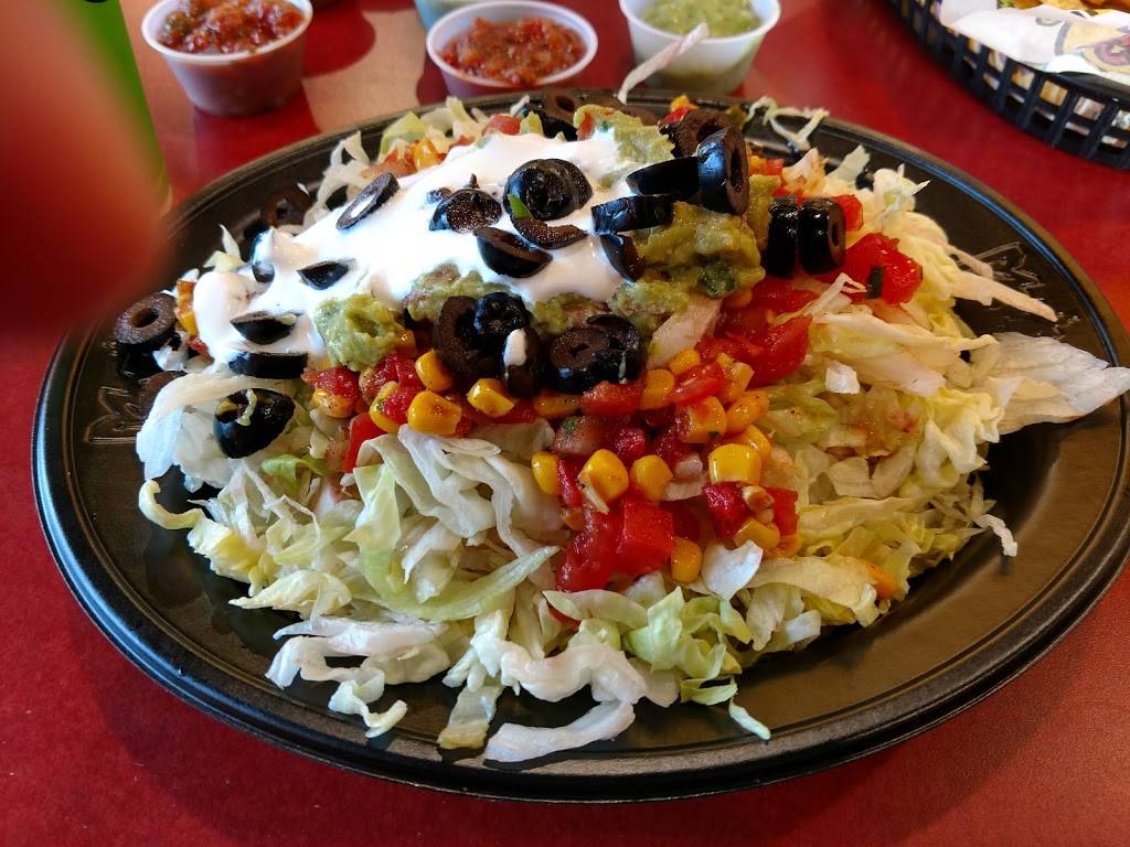 Moes Southwest Grill | restaurant | 976 W Mitchell Hammock Rd, Oviedo, FL 32765, USA | 4075421519 OR +1 407-542-1519