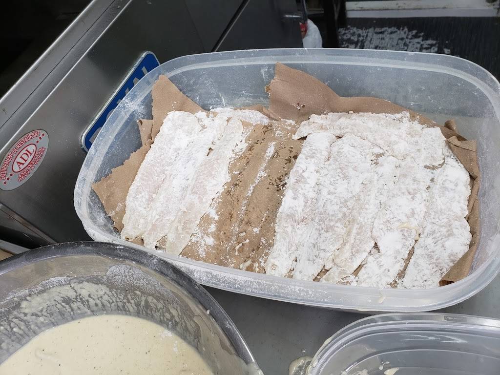 Cantine la CHARLOTTE INC... | restaurant | 39 Avenue de Venise O, Venise-en-Québec, QC J0J 2K0, Canada | 5149093457 OR +1 514-909-3457