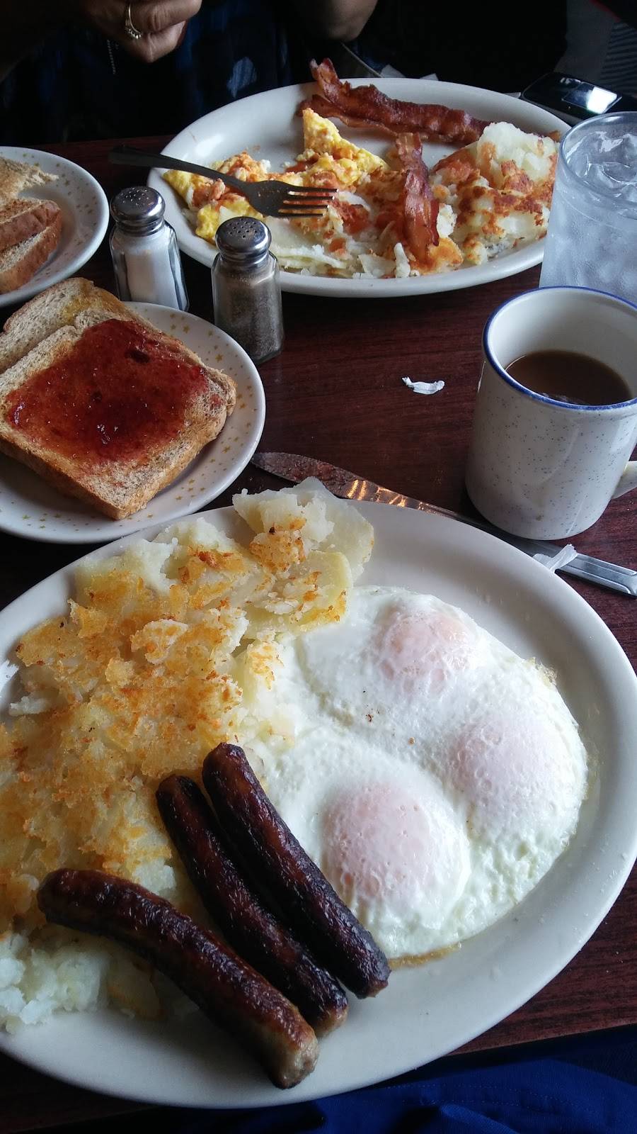 Hessville Restaurant | restaurant | 6737 Kennedy Ave, Hammond, IN 46323, USA | 2198441301 OR +1 219-844-1301