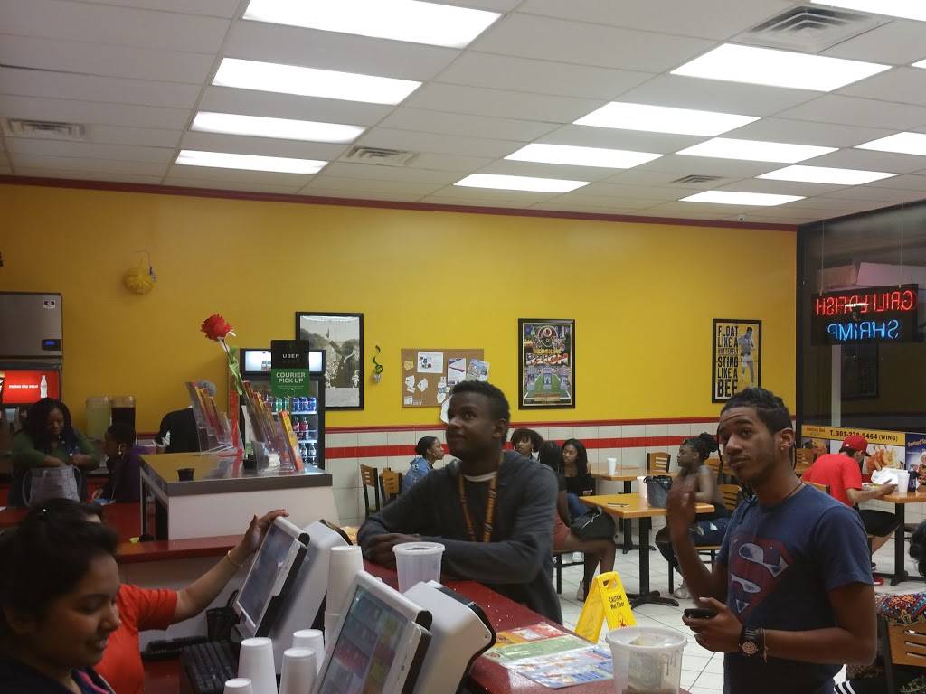 Americas best wings | restaurant | 5811 Eastern Ave NE, Chillum, MD 20782, USA | 3012709464 OR +1 301-270-9464