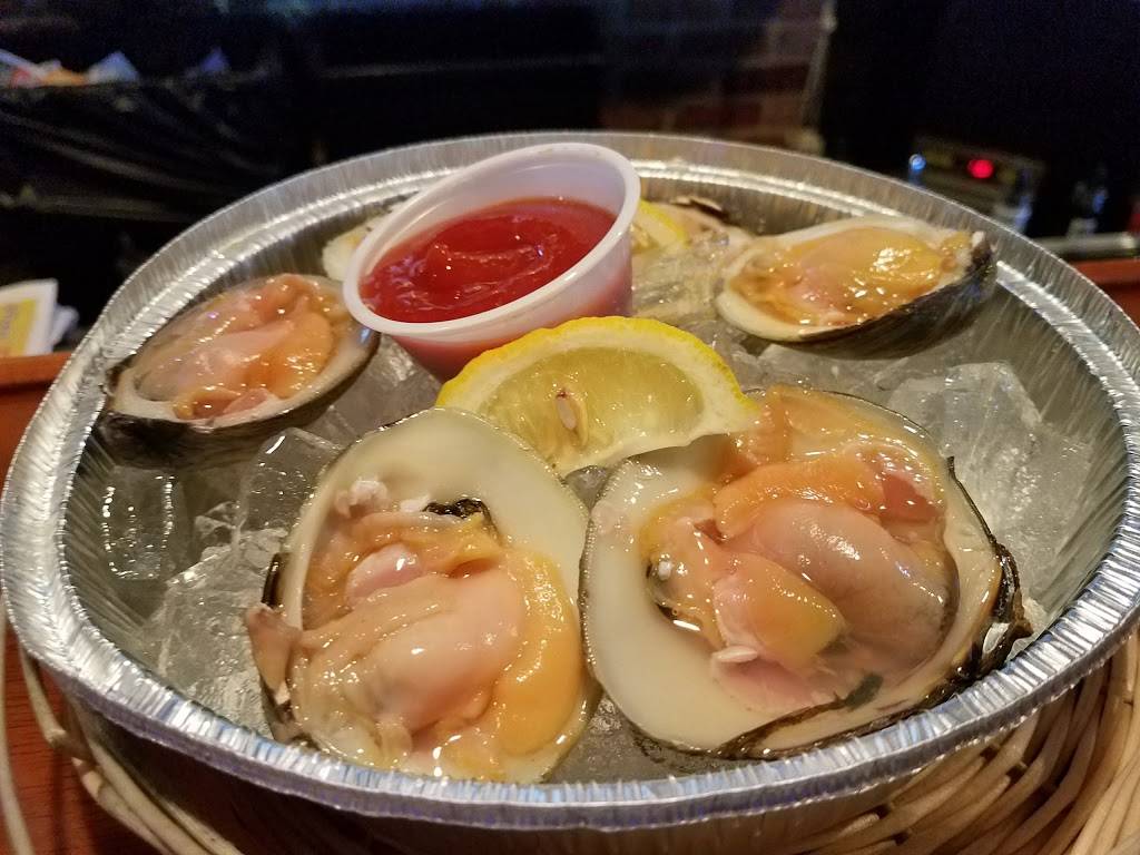 The Broadway Bar & Grill | restaurant | 106 Randall Ave, Point Pleasant Beach, NJ 08742, USA | 7328993272 OR +1 732-899-3272