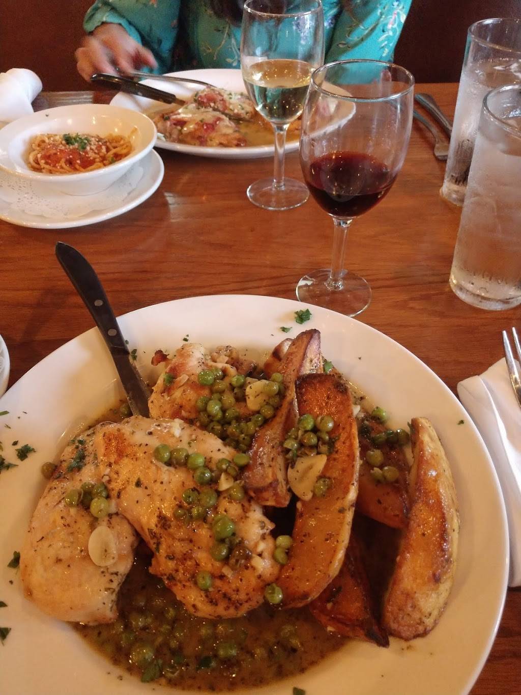 Armands Pizzeria | restaurant | 26 South La Grange Road, La Grange, IL 60525, USA | 7084697244 OR +1 708-469-7244