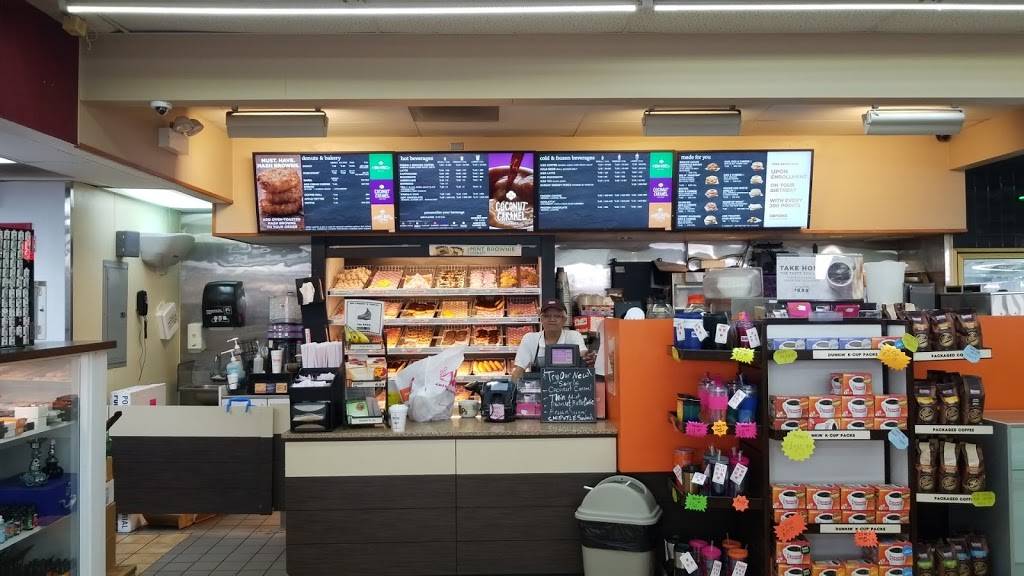 Dunkin Donuts | cafe | 9304 S Cicero Ave, Oak Lawn, IL 60453, USA | 7082292397 OR +1 708-229-2397