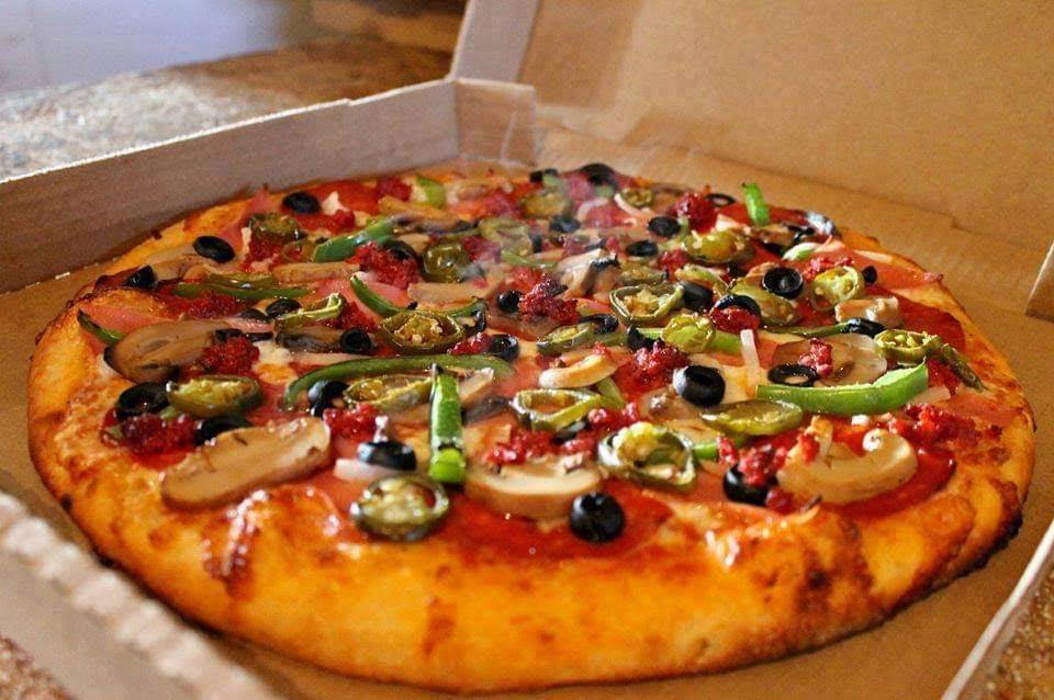 Circus Pizza Jardín | restaurant | E. Chopo 5375, Cd Jardin, 22610 Tijuana, B.C., Mexico | 016643807079 OR +52 664 380 7079