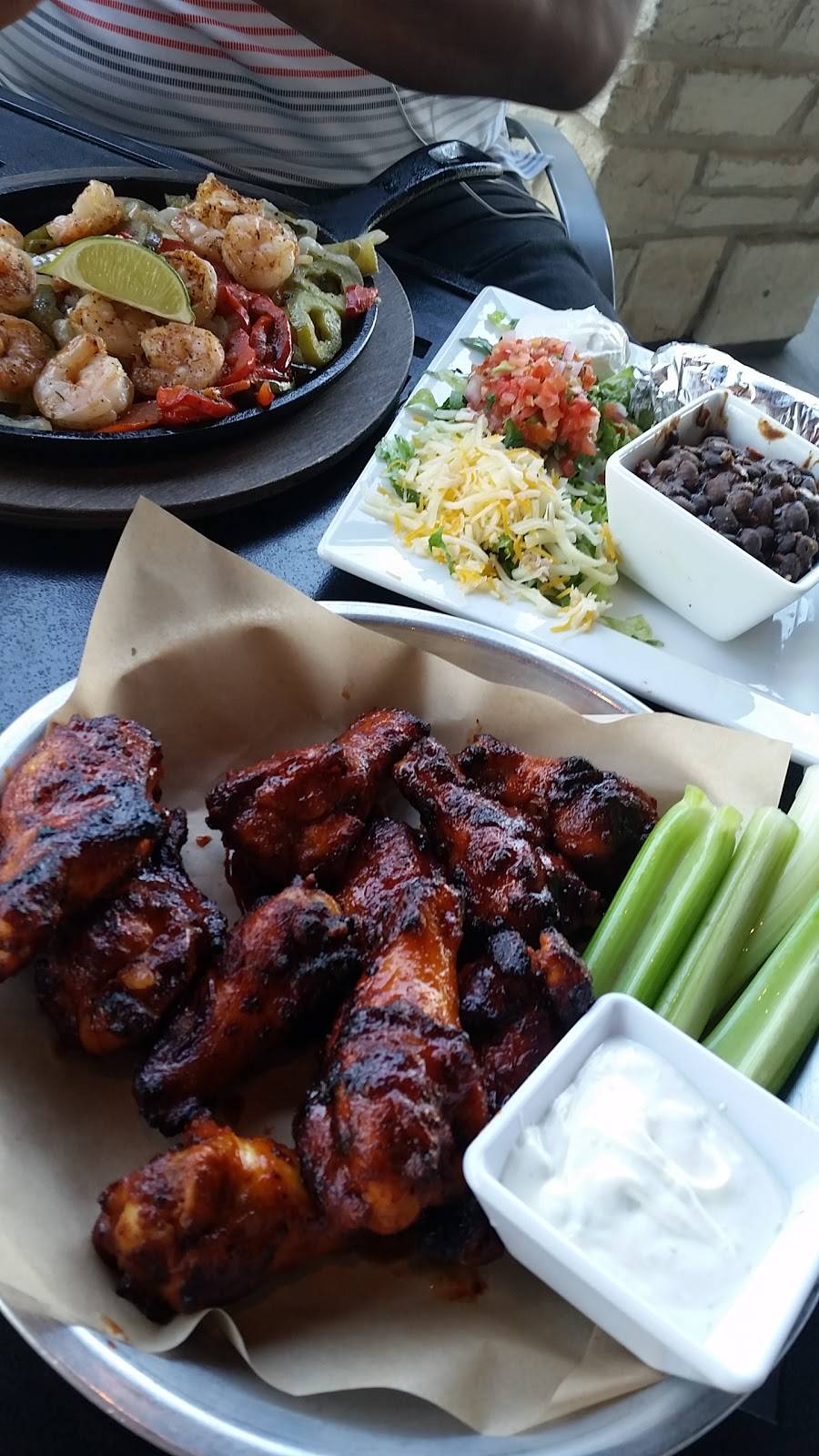 Taco Mac | restaurant | 517 University Center Blvd, Charlotte, NC 28262, USA | 7047177083 OR +1 704-717-7083