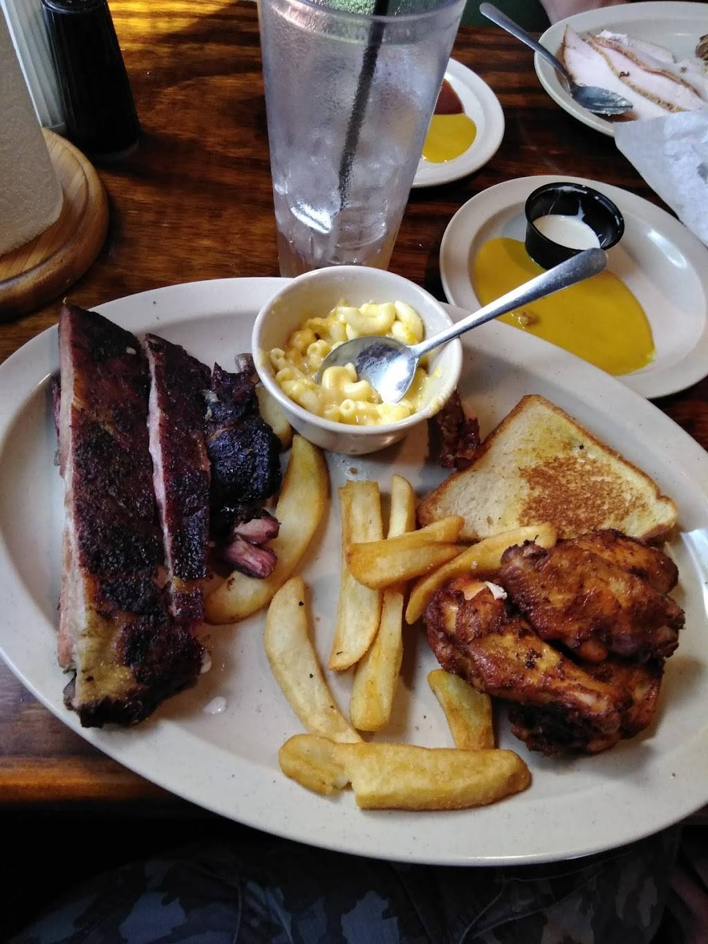 Monroes Smokehouse Bar-B-Q | restaurant | 10771 Beach Blvd, Jacksonville, FL 32246, USA | 9049967900 OR +1 904-996-7900