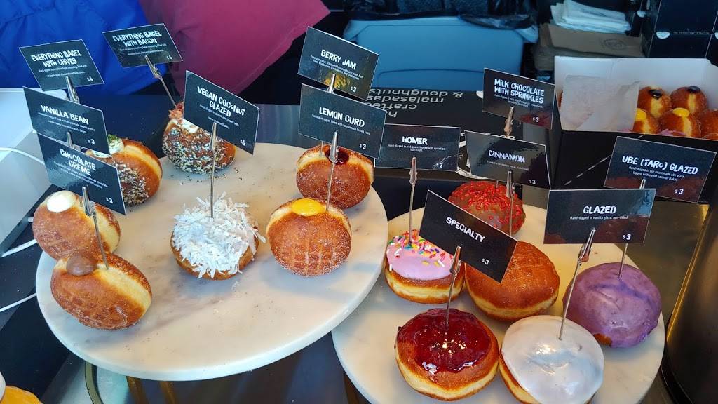 B Doughnut | restaurant | 44715 Thorndike St, Ashburn, VA 20147, USA | 5712930554 OR +1 571-293-0554