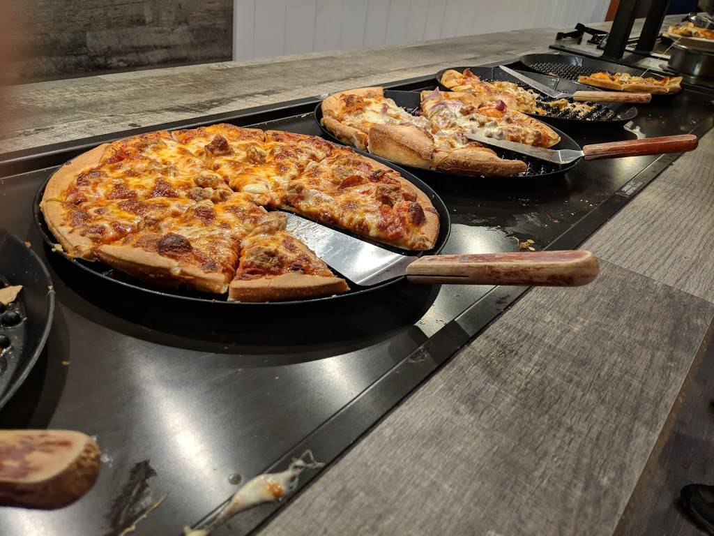 Pizza Ranch | restaurant | 930 Fleetfoot Dr, Waukesha, WI 53186, USA | 2626500207 OR +1 262-650-0207