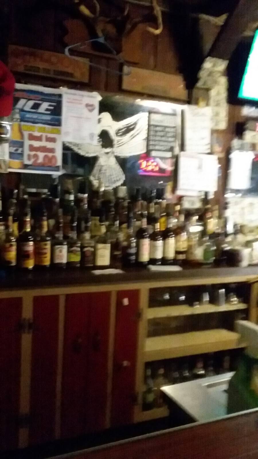 Crossroads Tavern | restaurant | 6328 Hwy 20, Wakeman, OH 44889, USA | 4408392788 OR +1 440-839-2788