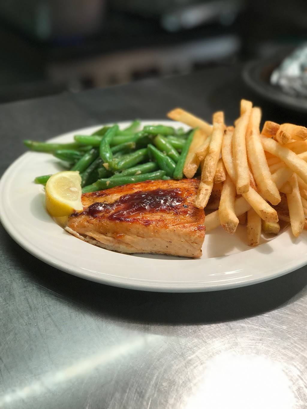 Buck-A-Neer Supper Club | restaurant | 122923, County Rd C, Stratford, WI 54484, USA | 7153842629 OR +1 715-384-2629