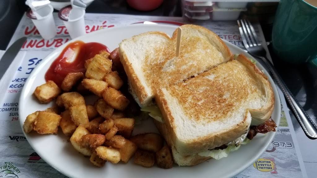 Cantine Des Dee | restaurant | 946 Boulevard Frontenac O, Thetford Mines, QC G6G 6K3, Canada | 4183388669 OR +1 418-338-8669