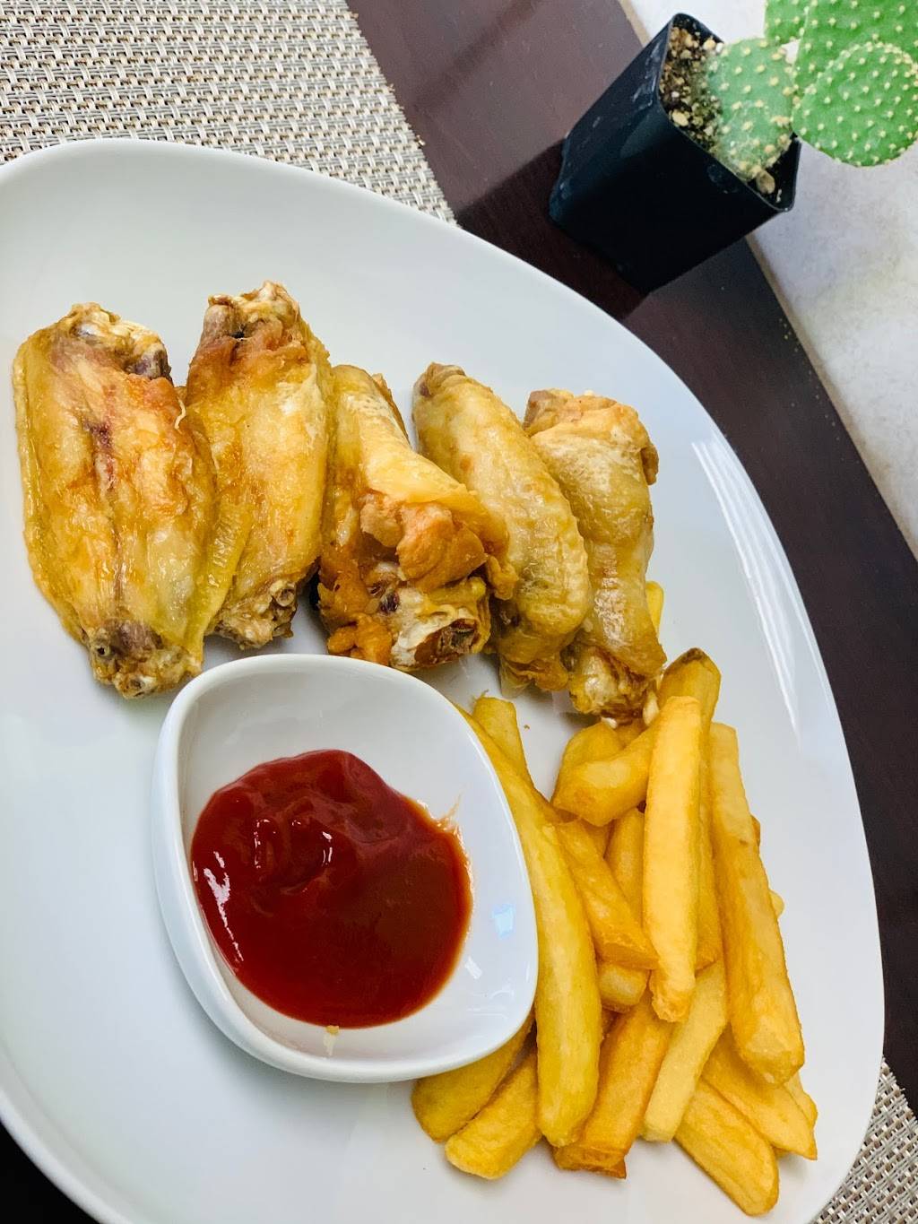 Mexican Sauce | restaurant | 5373 Alhambra Ave, Los Angeles, CA 90032, USA | 3233486808 OR +1 323-348-6808