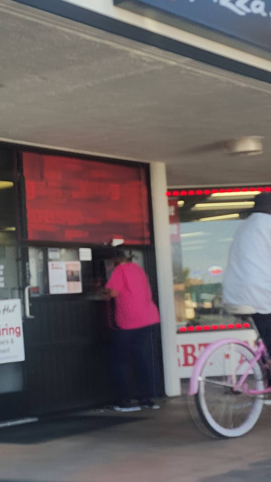 Pizza Hut | meal takeaway | 4090 El Cajon Blvd Ste C, San Diego, CA 92105, USA | 6195840800 OR +1 619-584-0800